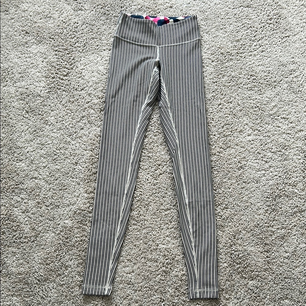 Lululemon Striped denim Leggings *limited *almost new